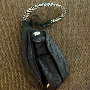 Kavu Cross body purse